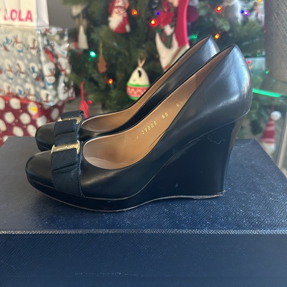 Salvatore Ferragamo Black - Picture 2 of 5